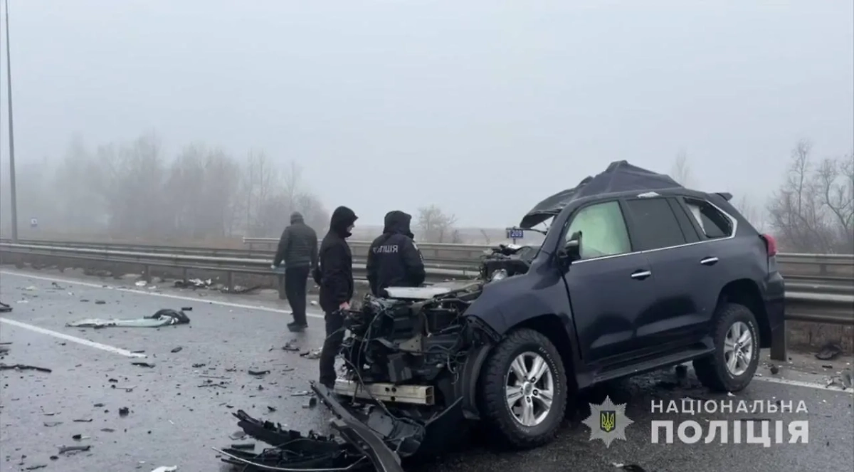 Авто, попавшее в ДТП под Харьковом. Фото © Национальная полиция Украины