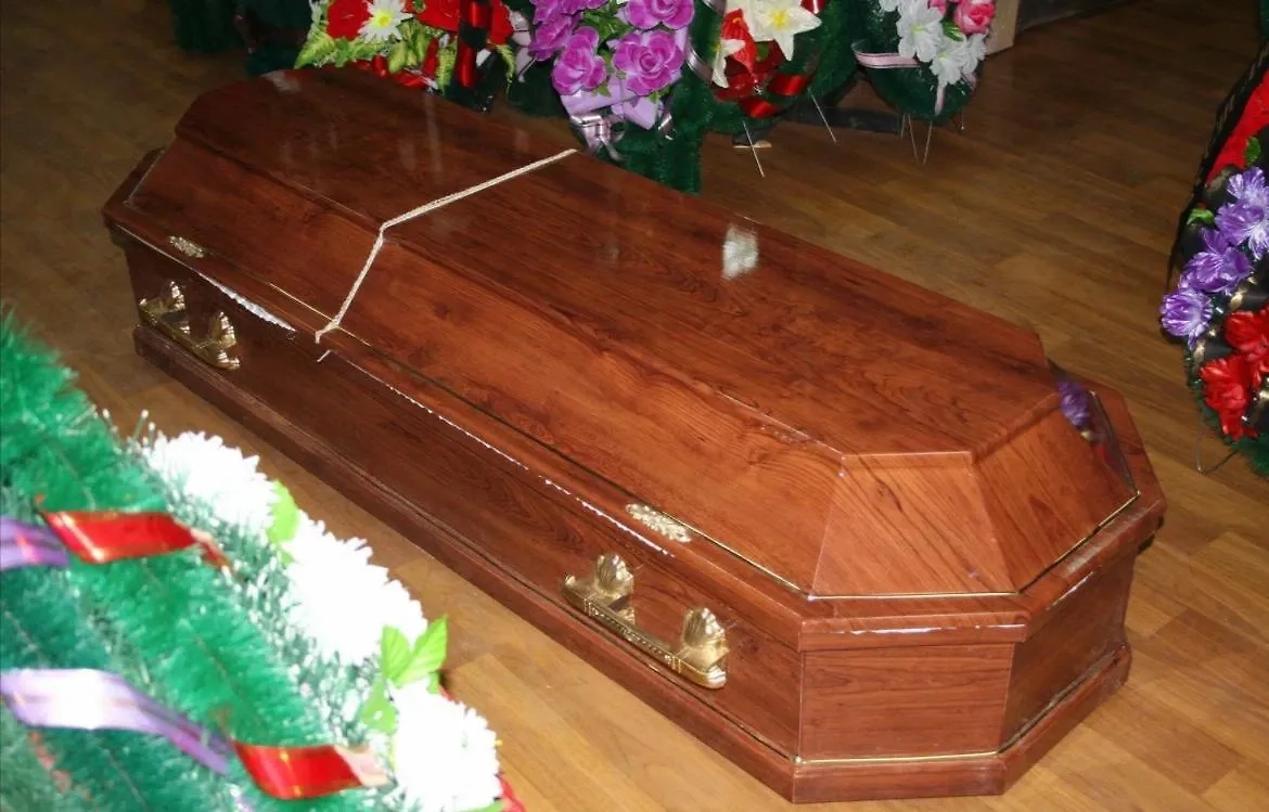 Гробы с особыми размерами. Фото © Личный архив «Единого ритуального центра»