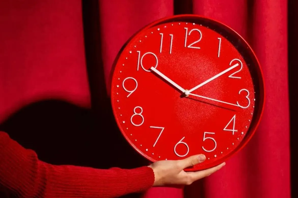 Почему тревожность 29 января придёт вечером? Фото © Freepik