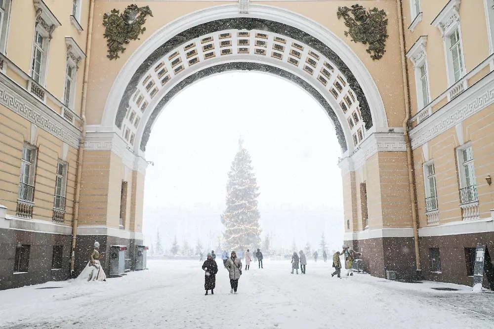 В Санкт-Петербурге зимой ожидается средняя температура в районе -5 °C. Фото © ТАСС / Александр Демьянчук