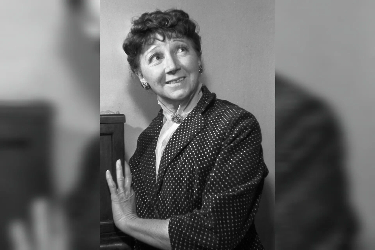 Рина Зелёная стала классической комедийной актрисой в кинематографе СССР. Фото © РИА Новости / А. Воротынский