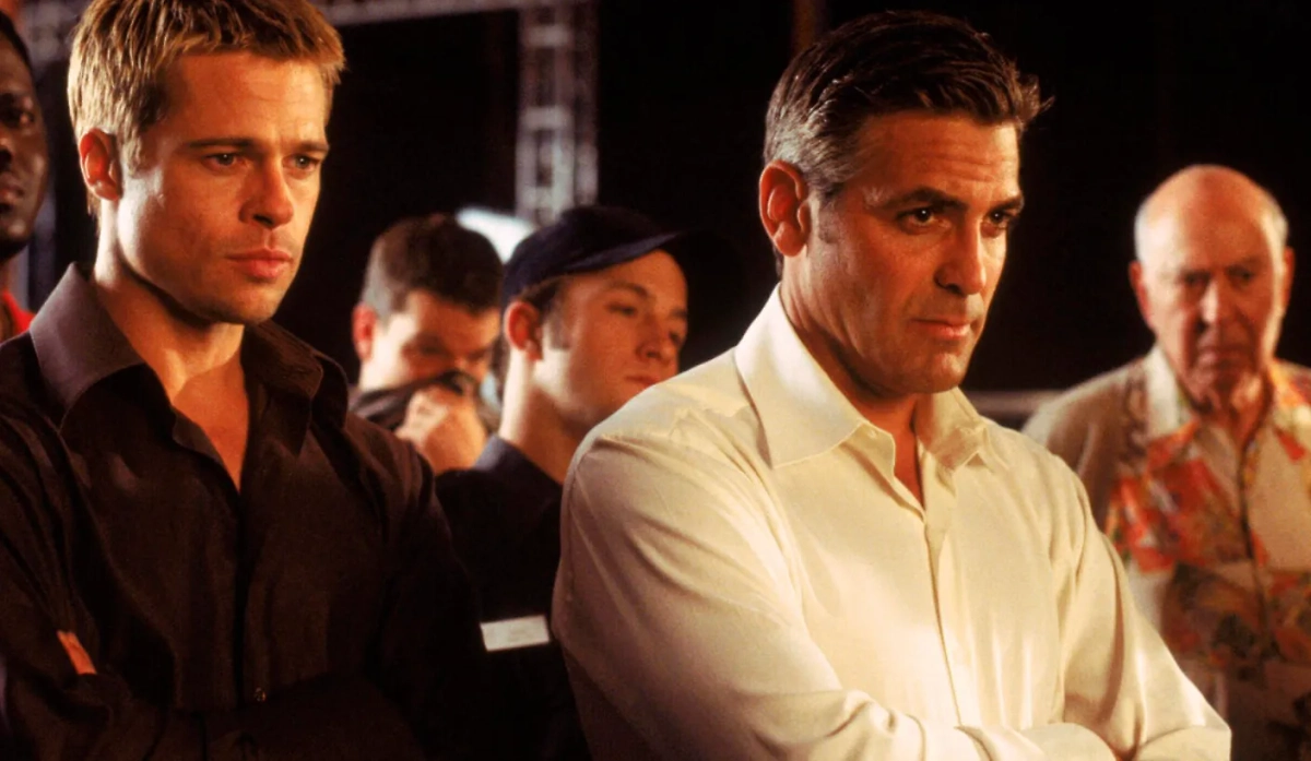 «Одиннадцать друзей Оушена»: фильм Содерберга про ограбление казино в Лас-Вегасе. Фото © Кадр из фильма «Одиннадцать друзей Оушена», режиссёр Стивен Содерберг, сценарист Гарри Браун и др. / Kinopoisk