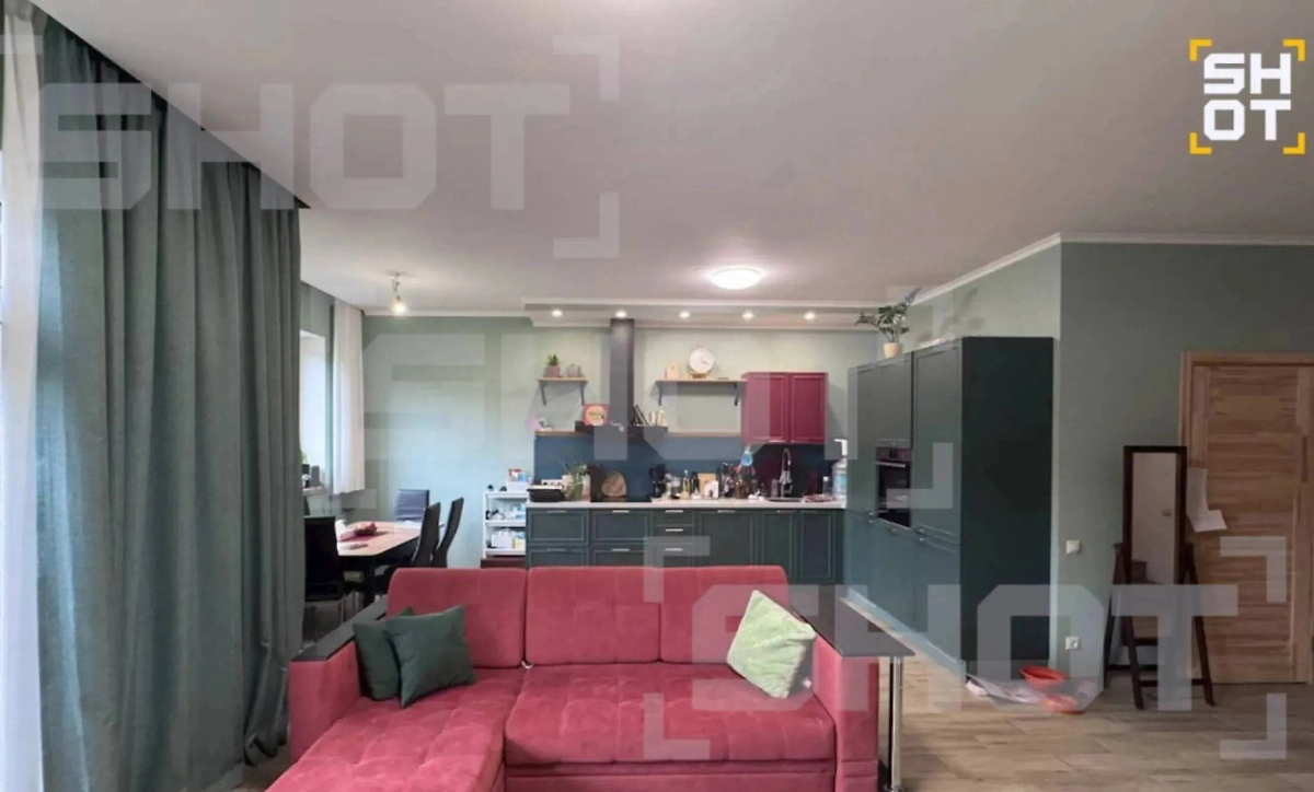 Дом семьи Попова. Фото © SHOT