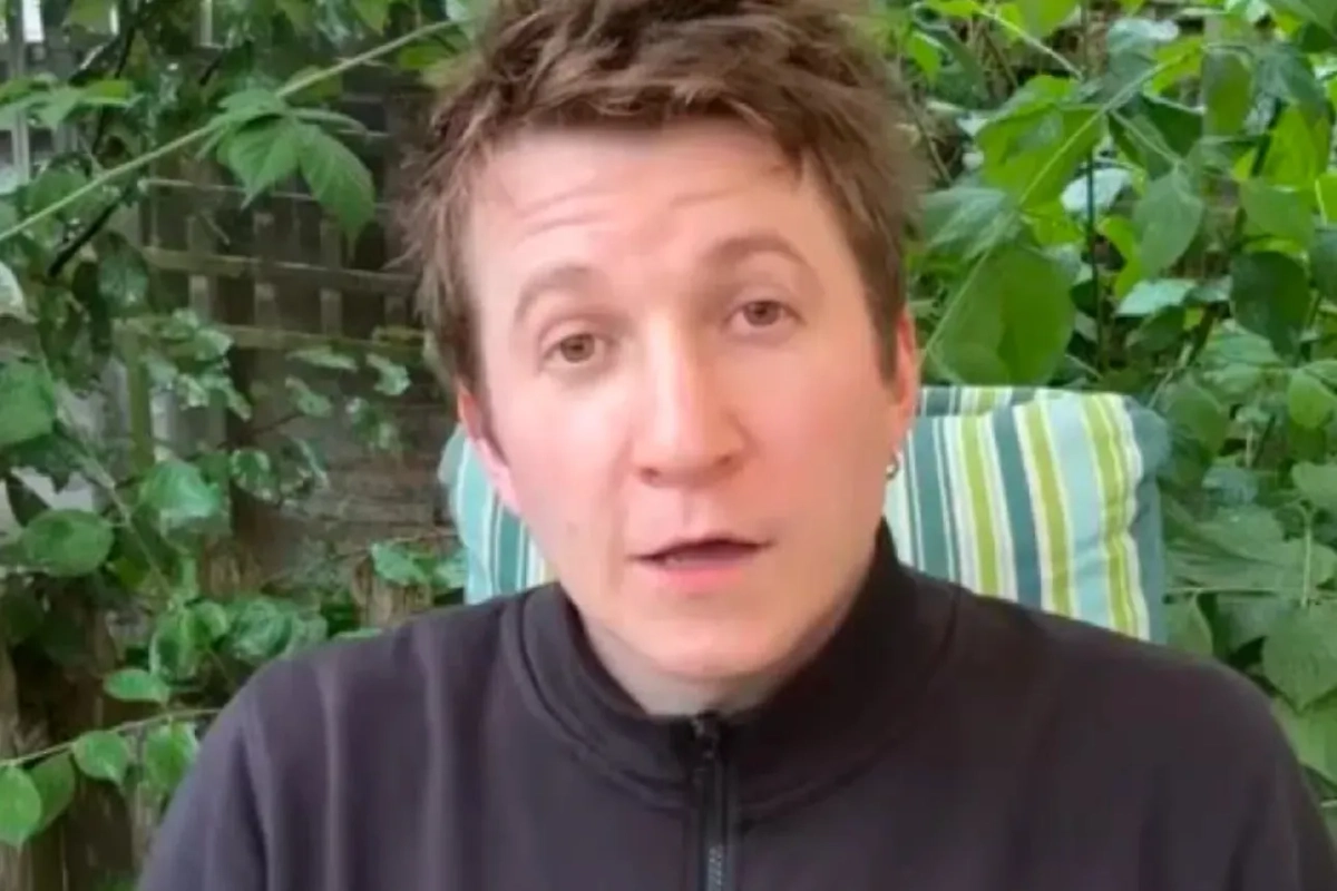 Актёр Дмитрий Шаракоис жалуется на тяжёлую жизнь в Лондоне. Фото © Telegram / Sharakois