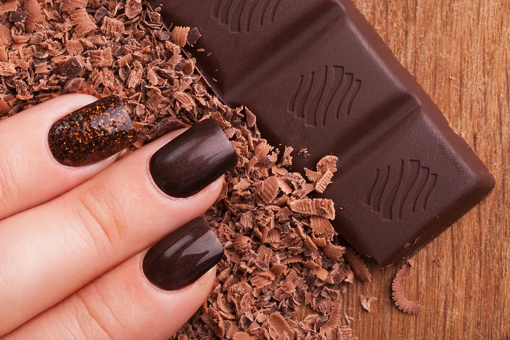 Лунный календарь маникюра на октябрь 2025: благоприятные дни. Фото © Shutterstock / FOTODOM / Sergey Golenko