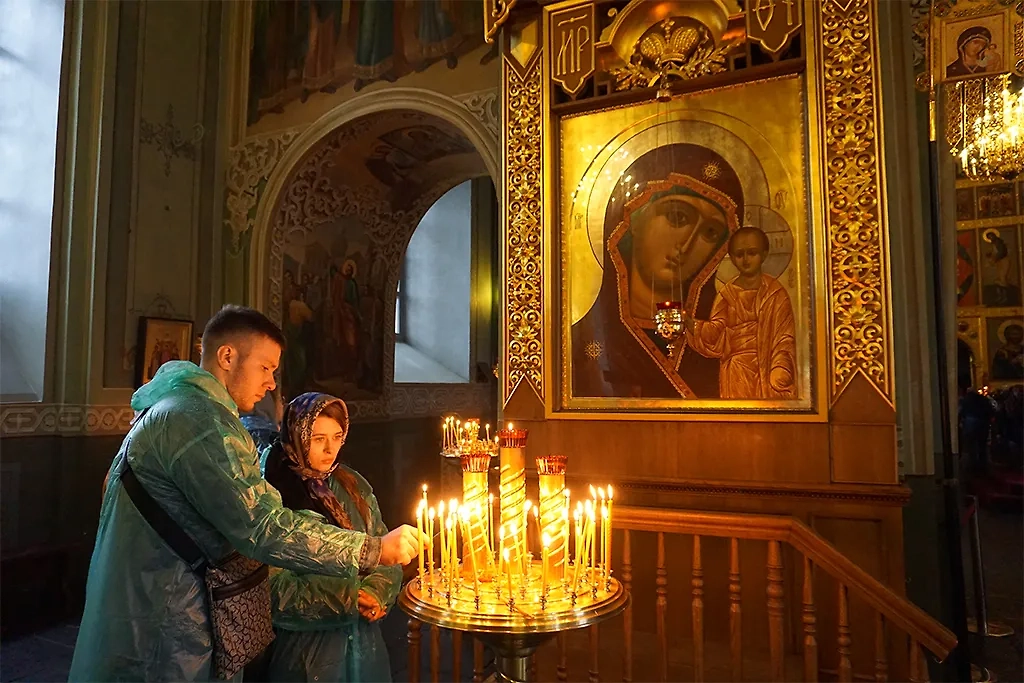 Казанская икона Божией Матери — когда и в каком стиле она была написана? Фото © ТАСС / Александр Артёменков