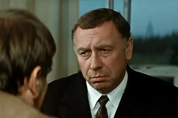 Папанов плакал на съёмках «Белорусского вокзала». Фото © «Белорусский вокзал», режиссёр Андрей Смирнов, сценарист Вадим Трунин / Kinopoisk 