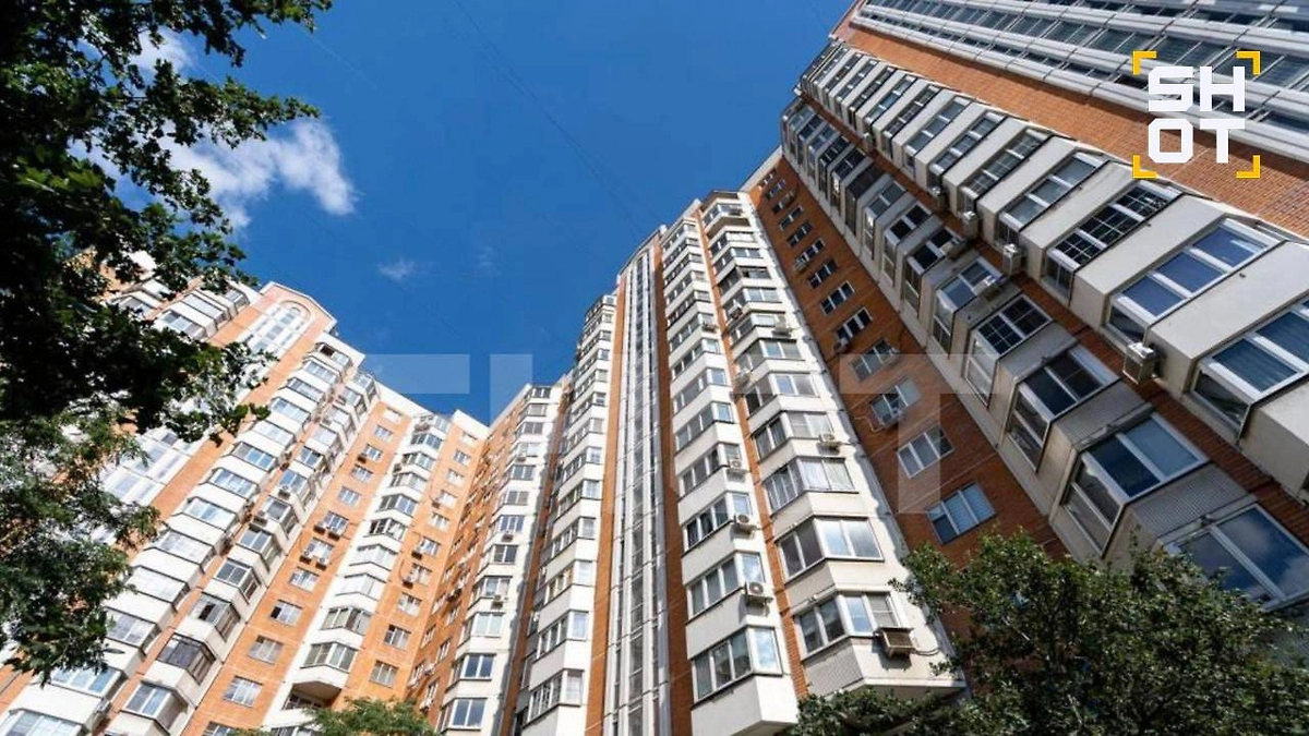 Оставшаяся комната в 75-метровой квартире в Краснопрудном тупике в центре Москвы. Фото © SHOT