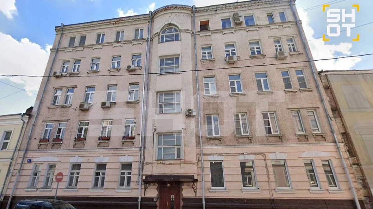 Квартира площадью 130 квадратных метров в Подколокольном переулке. Фото © SHOT