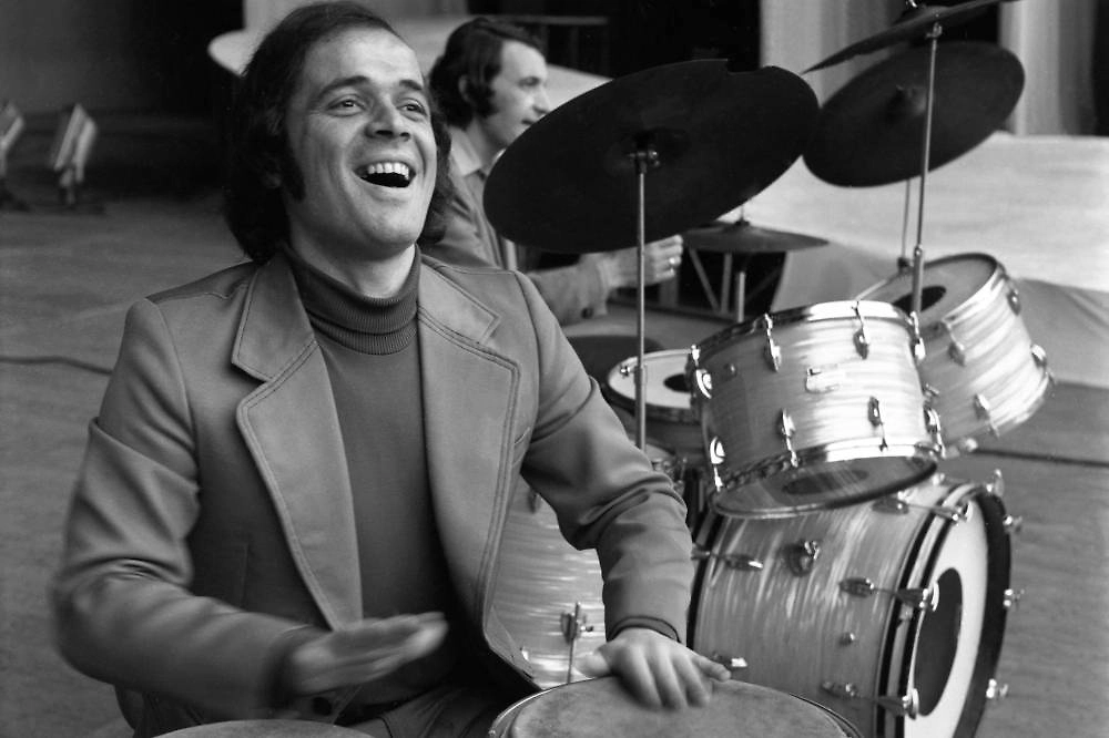 ВИА «Поющие сердца» стал очень популярными в СССР 70-х годов. А потом «Поющие сердца» перешли в жанр эстрады. Фото © РИА «Новости» / Рудольф Алфимов