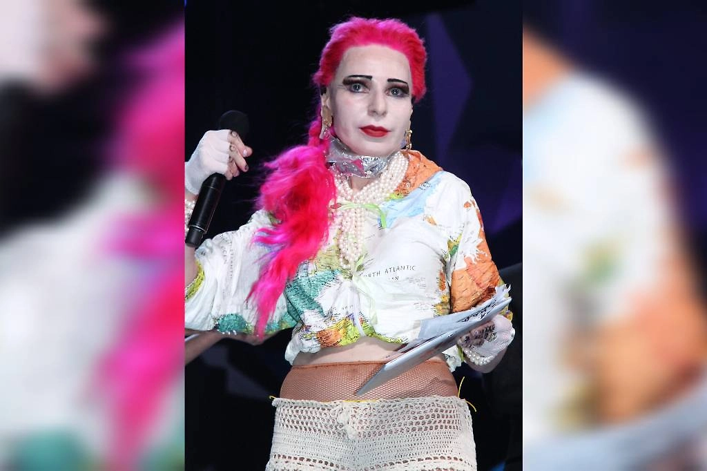 Эволюция образа Жанны Агузаровой: XXI век. Фото © ТАСС / Сергей Виноградов