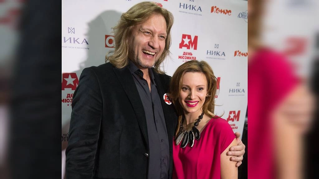 Роль бродячего поэта Гренгуара сыграл в мюзикле «Нотр-Дам де Пари» Владимир Дыбский. Фото © ТАСС / Илья Питалев