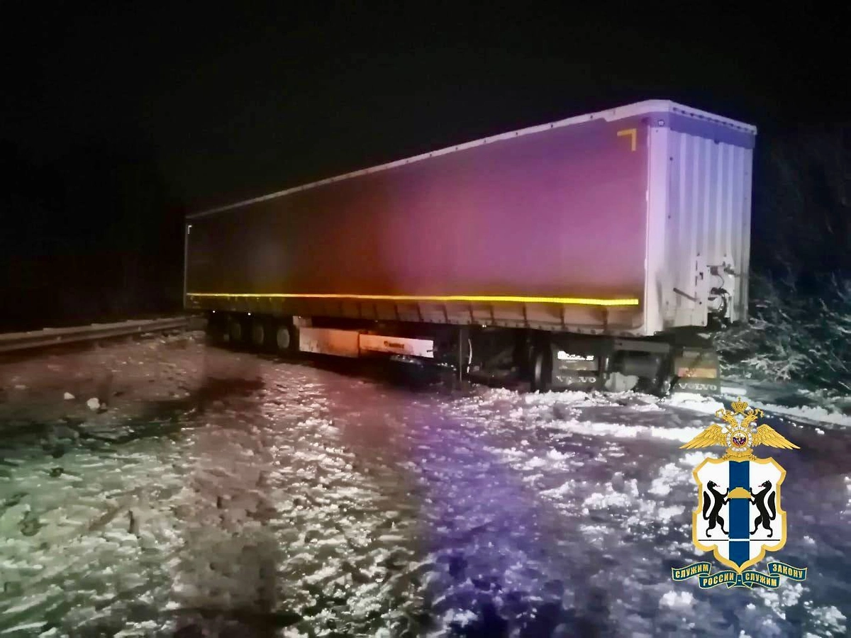 ДТП. Фото © Telegram / mvd_54