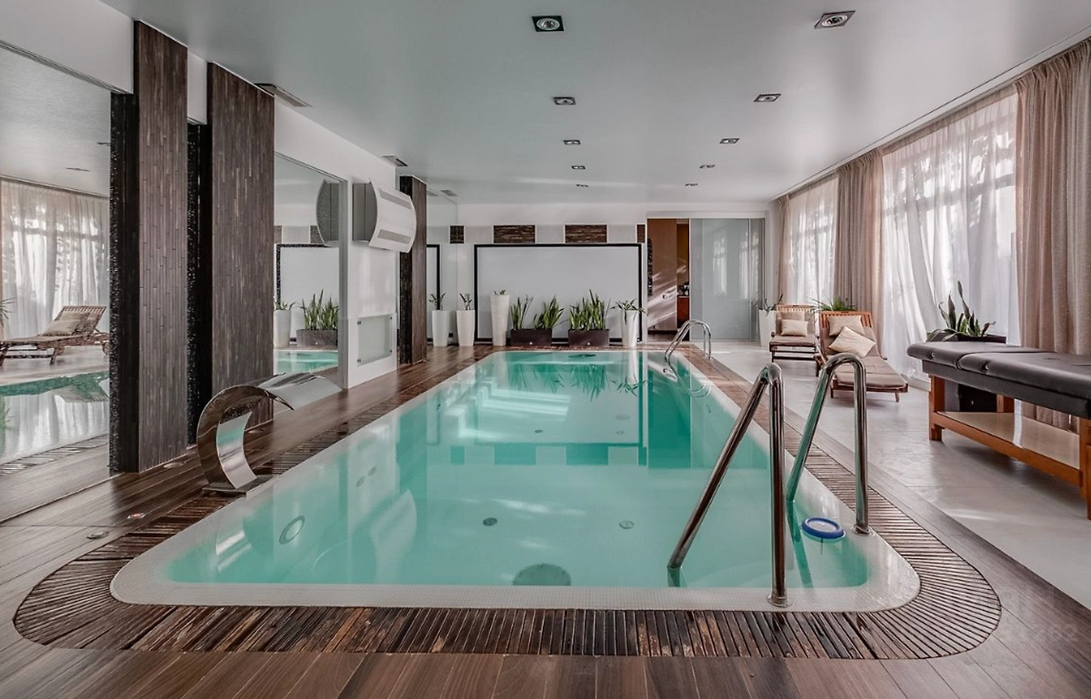 Здесь есть даже свой бассейн. Фото © odintsovo.cian.ru