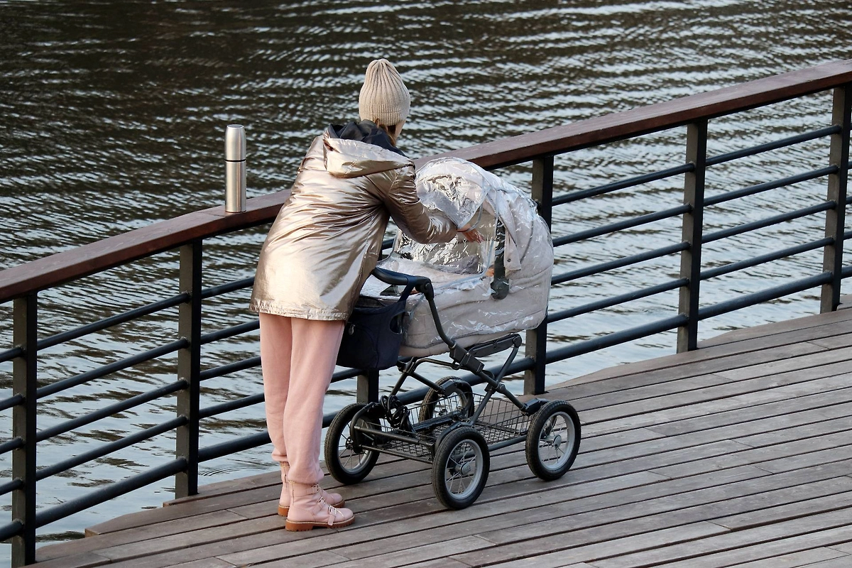 День матери 2025 в России: какого числа отмечают и история праздника. Фото © Shutterstock / FOTODOM / Oleg Elkov