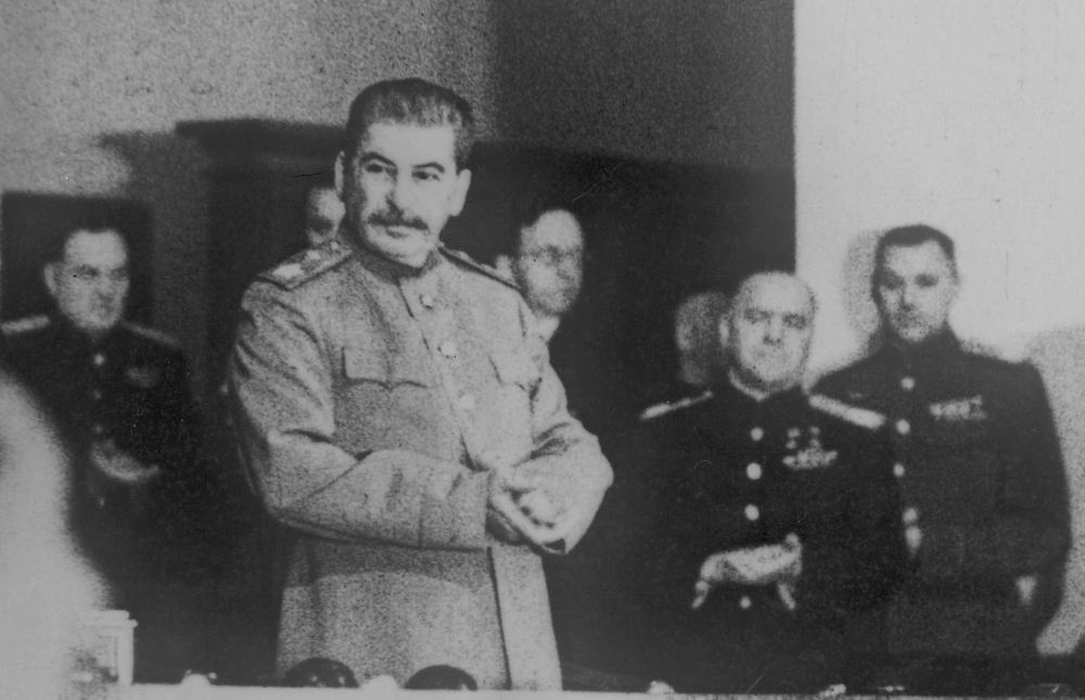 Что было с теми, кто неправильно напечатал имя Сталина, — кого-то не просто уволили. Фото © РИА «Новости» 