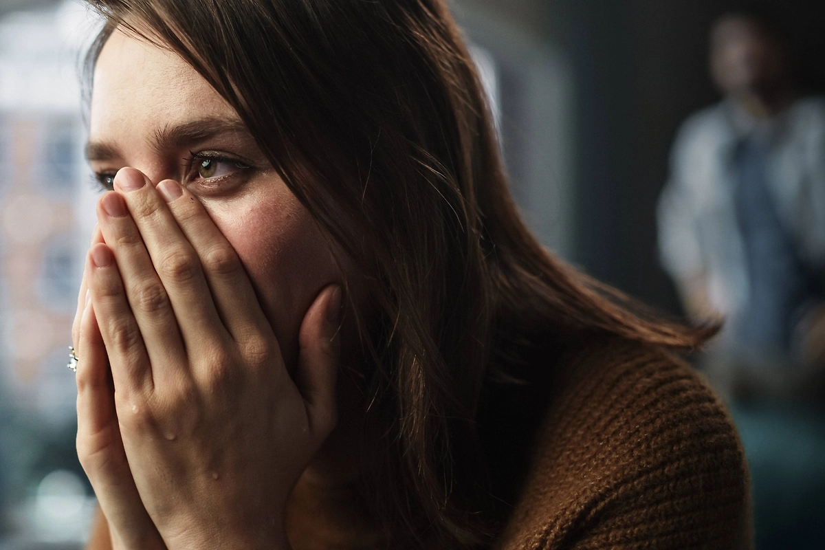 Да, плохие слова от близких ранят! Но есть способ больше не обращать на это внимания никогда. Фото © Shutterstock / FOTODOM / Gorodenkoff