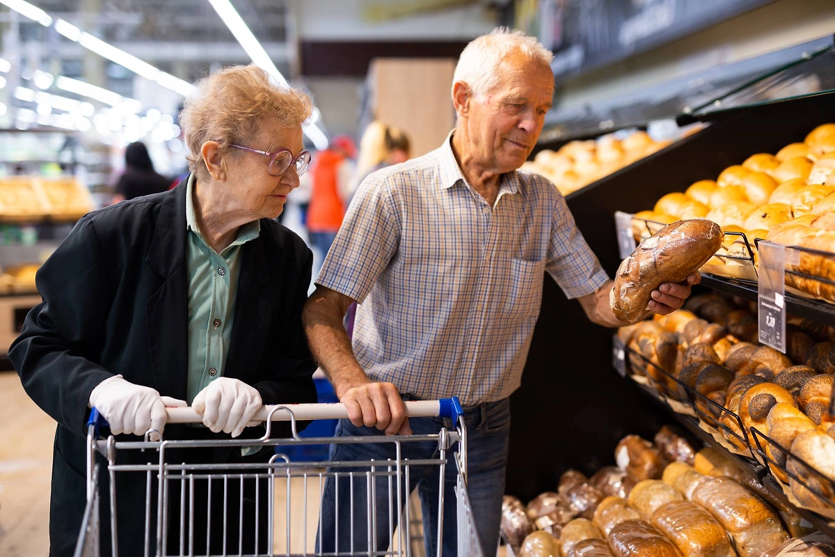 Европейские пенсионеры и их секреты экономии в холодное время года. Фото © Shutterstock / FOTODOM / Caftor