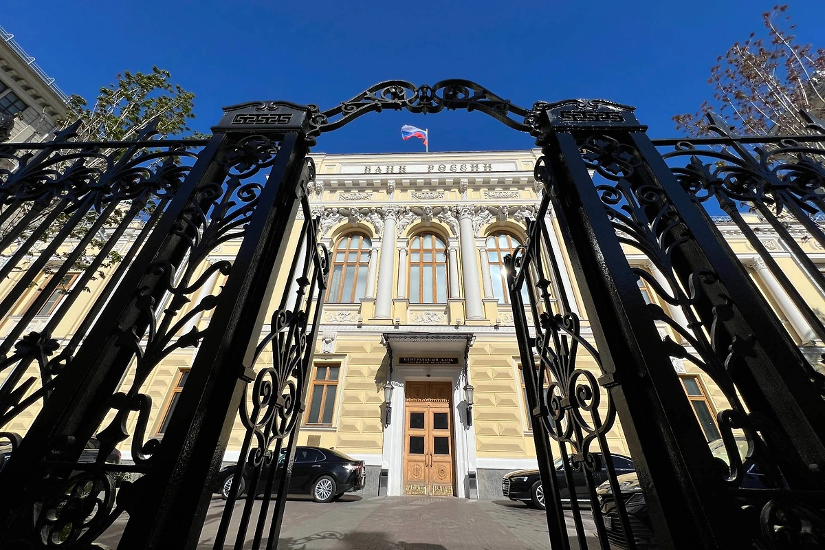 Пени начисляются государством по особой формуле. Её знает не только ФНС. Её можно найти в Интернете. Там есть калькулятор пени. Он там не один. Фото © Life.ru