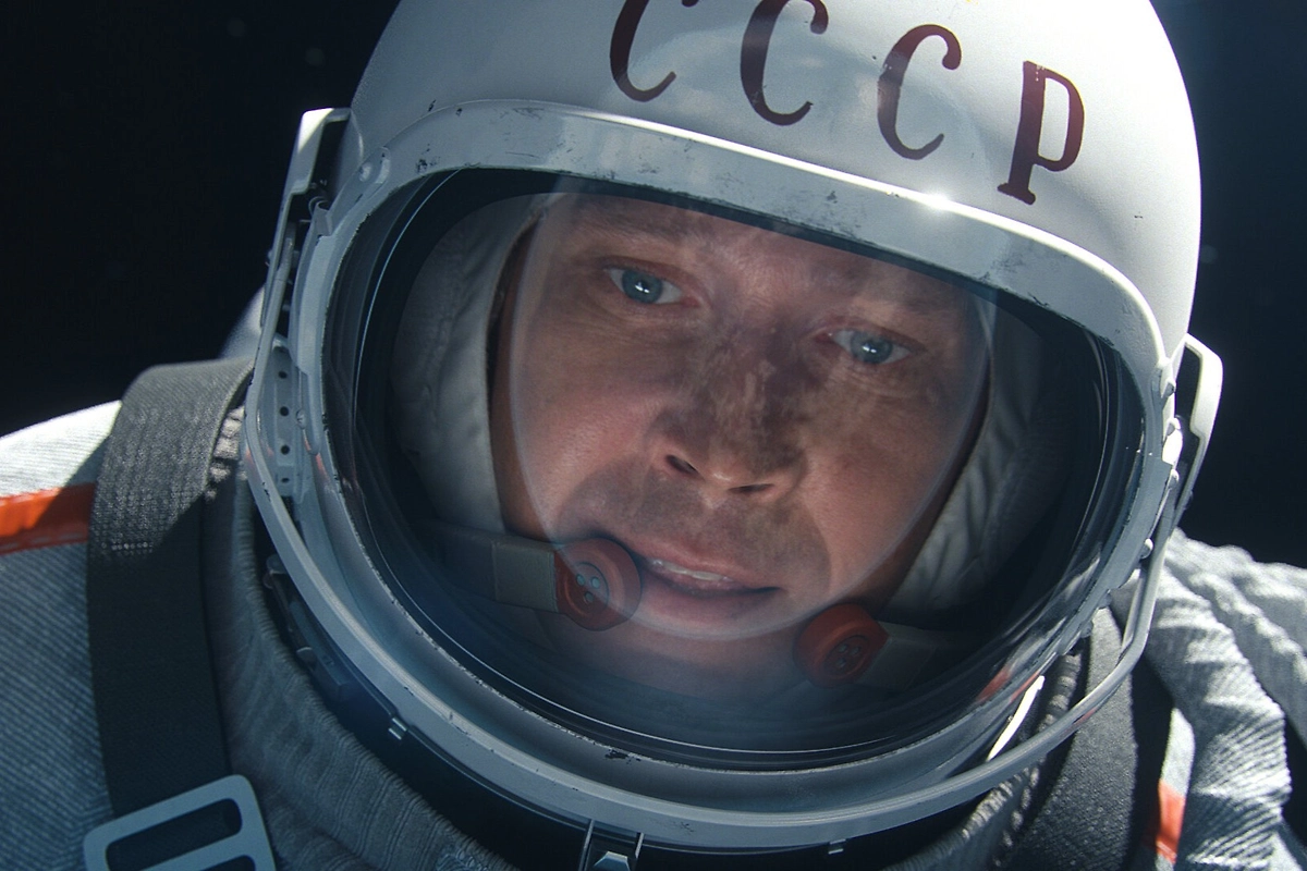 Евгений Миронов в 2017 году сыграл космонавта в фильме «Время первых». Фото © «Время первых», режиссёр Дмитрий Киселёв, сценаристы Юрий Коротков, Сергей Калужанов и др. / Kinopoisk 