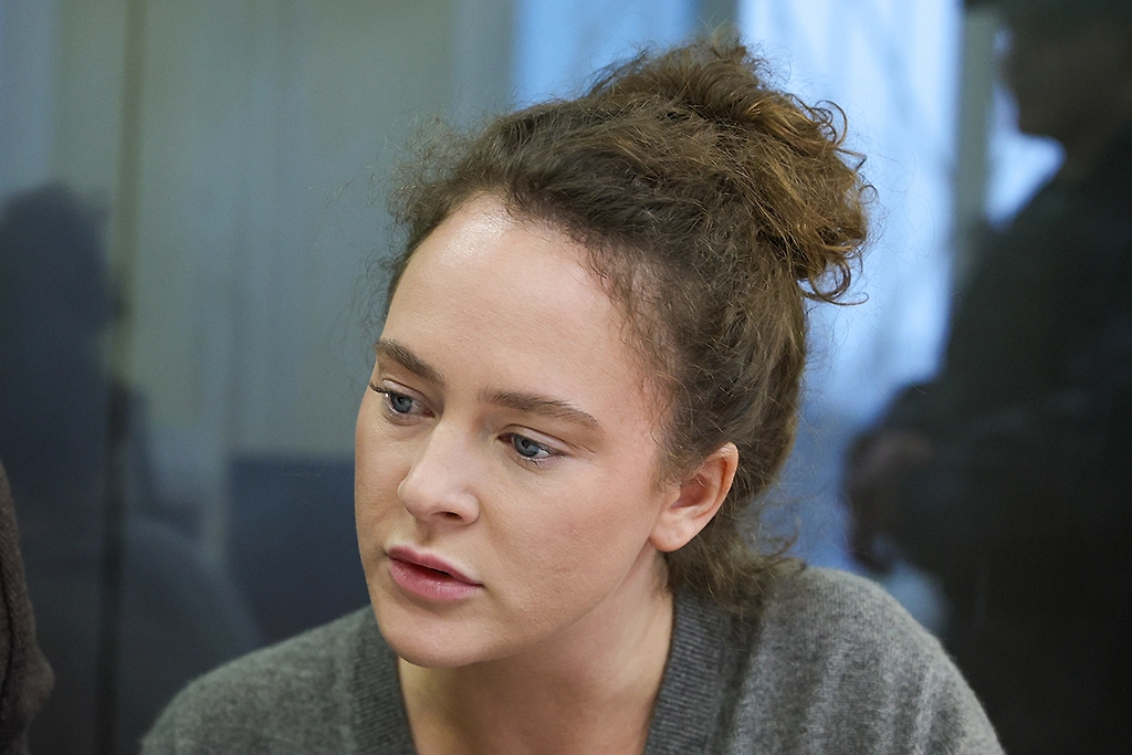 Аглая Тарасова на заседании суда. Фото © ТАСС / Наталья Шатохина / NEWS.ru