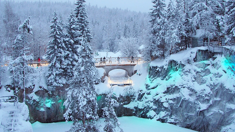 Новогодние каникулы 2025–2026: доступные маршруты для россиян. Фото © ТАСС / Роман Храмовник