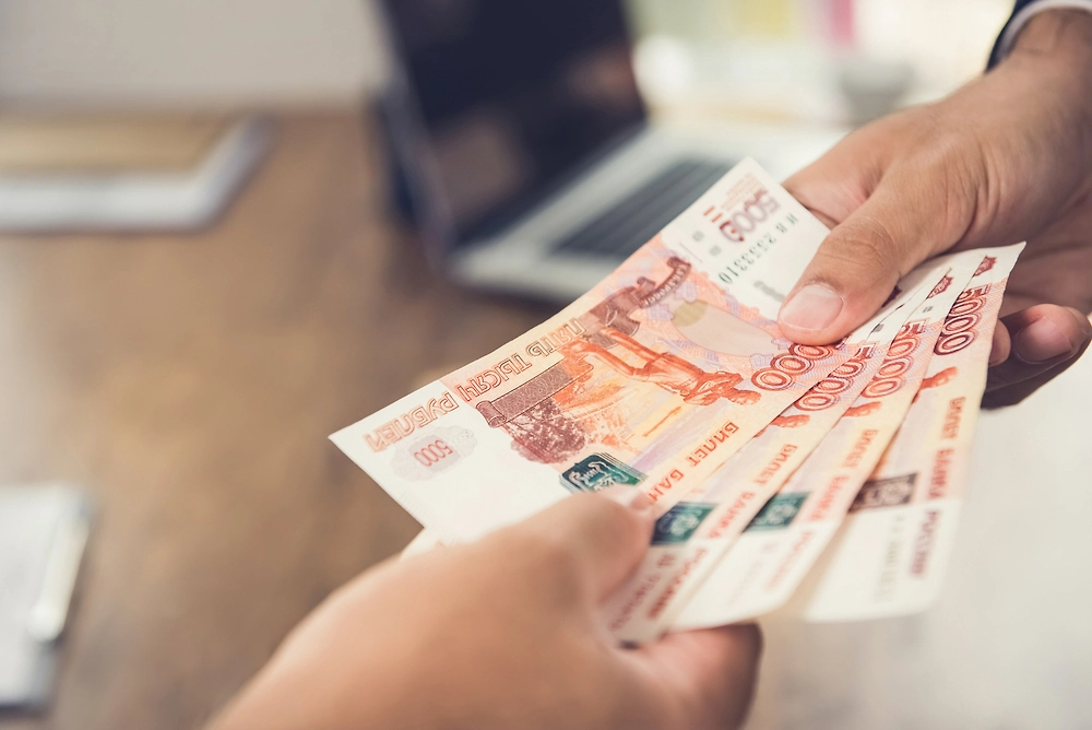 С 31 декабря по 2 января нельзя давать и брать деньги в долг. Фото © Shutterstock / FOTODOM / Atstock Productions