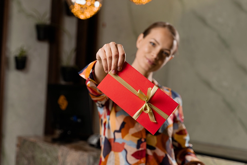 Как вернуть деньги за неиспользованный подарочный сертификат. Фото © Shutterstock / FOTODOM / Rabizo Anatolii