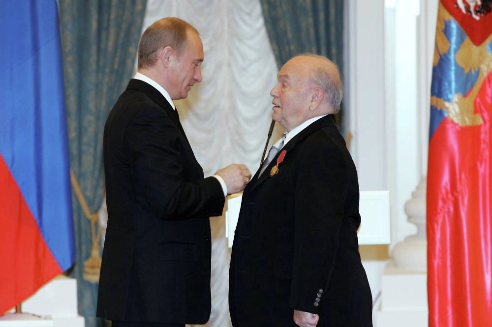 Владимир Шаинский был награждён орденом «За заслуги перед Отечеством» четвёртой степени. Фото © РИА Новости / Владимир Родионов