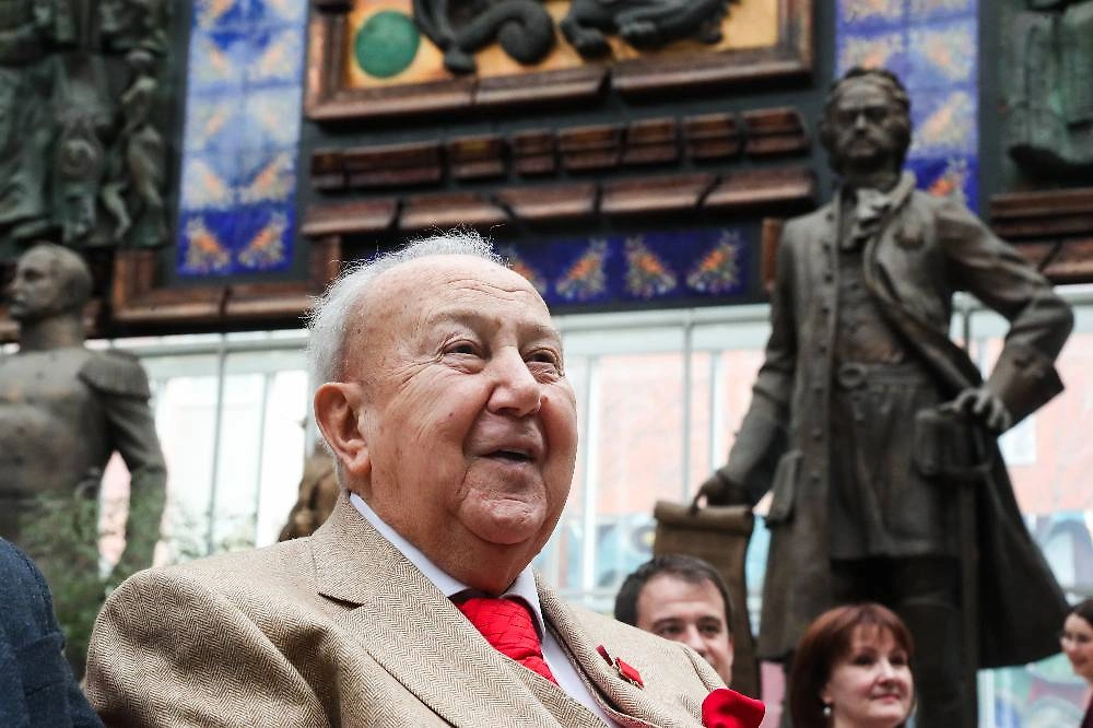 Зураб Церетели: великий скульптор, умерший в 2025 году. Фото © ТАСС / Владимир Гердо