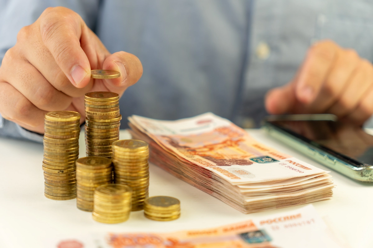 Кому из мужчин по имени особенно повезёт с деньгами в 2026 году. Фото © Shutterstock / FOTODOM / Melnikov Dmitriy