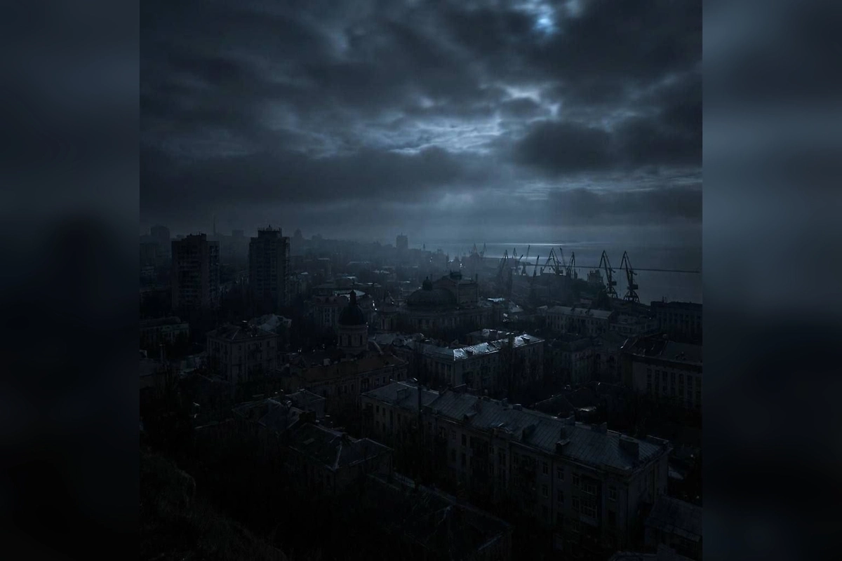 В Одессе после удара «Кинжалов» наступил блэкаут. Фото © Telegram /Политика Страны