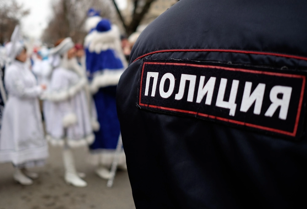 В новом, 2023 году Дед Мороз избил человека на улице и пытался обвинить того в нападении. Фото © РИА Новости / Николай Хижняк