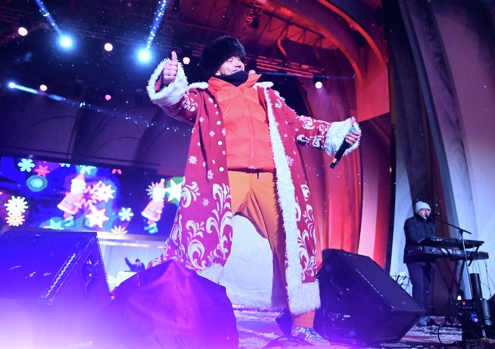 Дискотека Авария ворвалась в чарты под конец 90-х с песней «Новогодняя», которая и в 2026-м нравится всей стране. Фото © РИА «Новости» / Илья Питалев