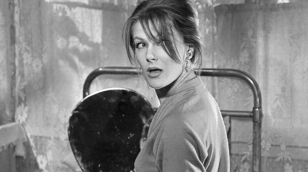 В «Девчатах» Дружинина сыграла вредную Анфису, которой на самом деле больно и одиноко. Фото © Кадр из фильма «Девчата» режиссер Юрий Чулюкин, сценарист Борис Бедный / Kinopoisk