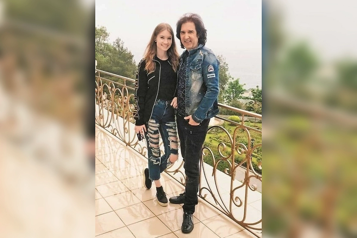 Кай Метов и Анастасия Рожкова: разница в возрасте и планы на свадьбу. Фото © Instagram (признан экстремистской организацией и запрещён на территории Российской Федерации) / betta.nastia