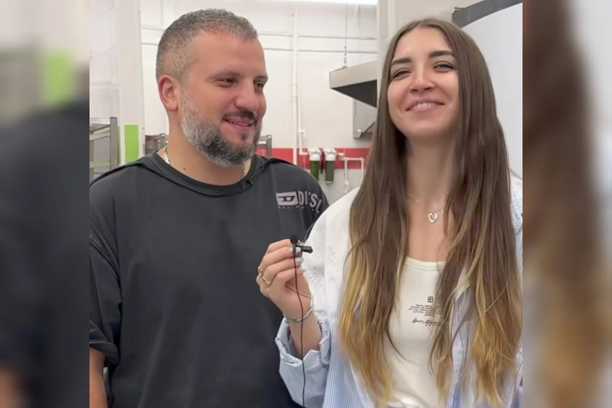 Комик и юморист Дмитрий Позов развёлся со своей женой Екатериной в 2025 году. Фото © Instagram (признан экстремистской организацией и запрещён на территории Российской Федерации) / pozov