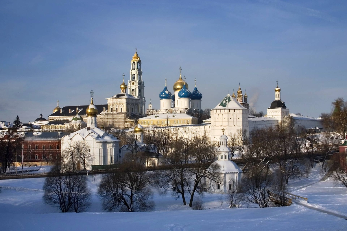 Вид на Троице-Сергиеву лавру. Фото © Shutterstock / FOTODOM / Lukyanov Valery Valentinovitch