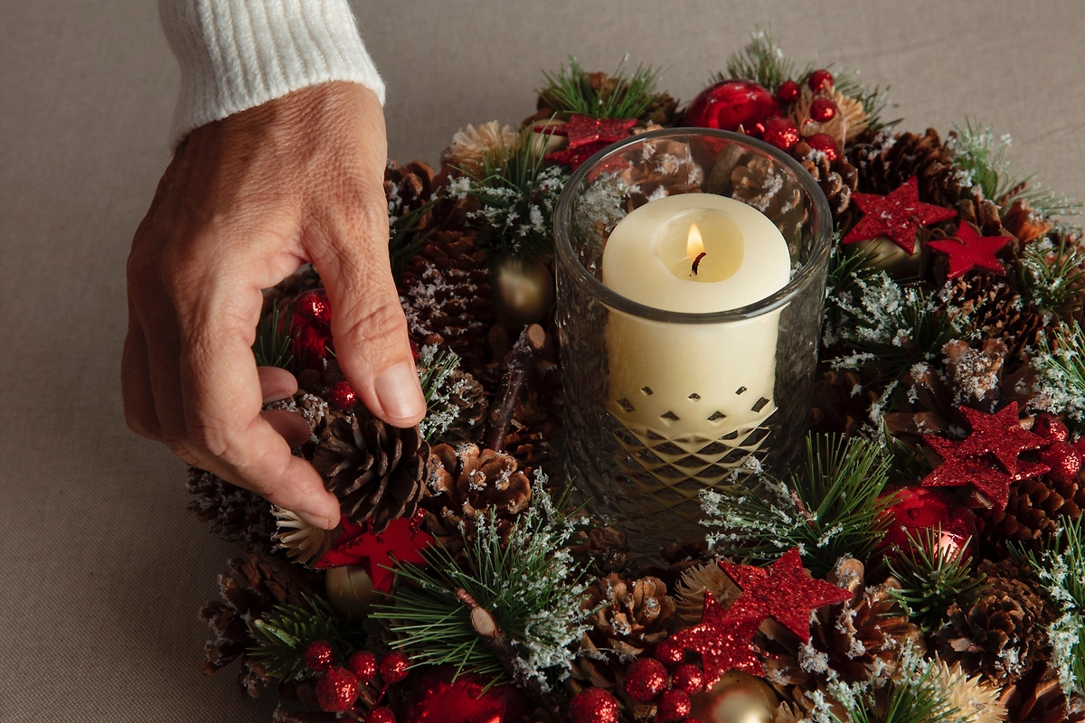 Бюджетные способы создать праздничную атмосферу в квартире. Фото © Freepik