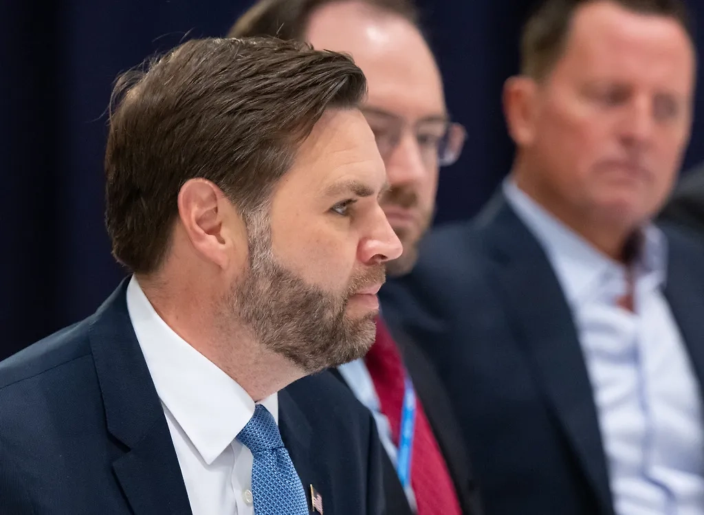 Вице-президент США Джей Ди Вэнс на 61-й Мюнхенской конференции по безопасности. Фото © ТАСС / dpa