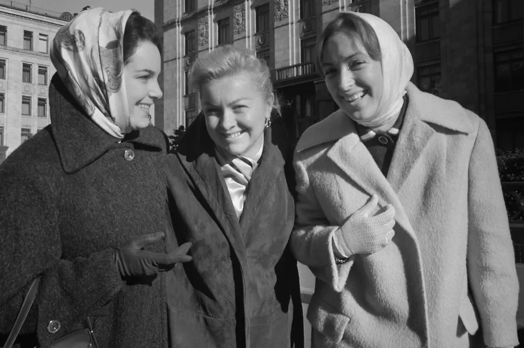 Стиль СССР: 7 вещей, которые были в каждом советском гардеробе. Фото © ТАСС / Валентин Мастюков