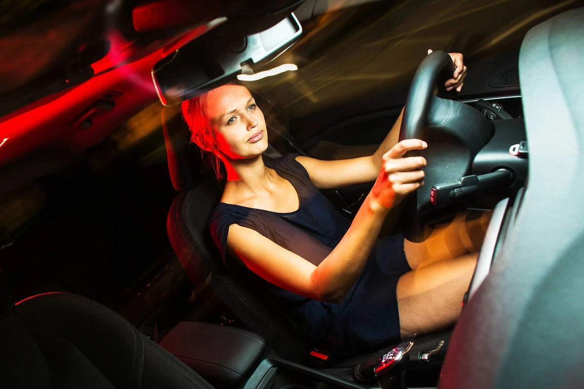 Музыка как причина аварий: учёные назвали 10 самых опасных композиций. Фото © Shutterstock / FOTODOM / l i g h t p o e t