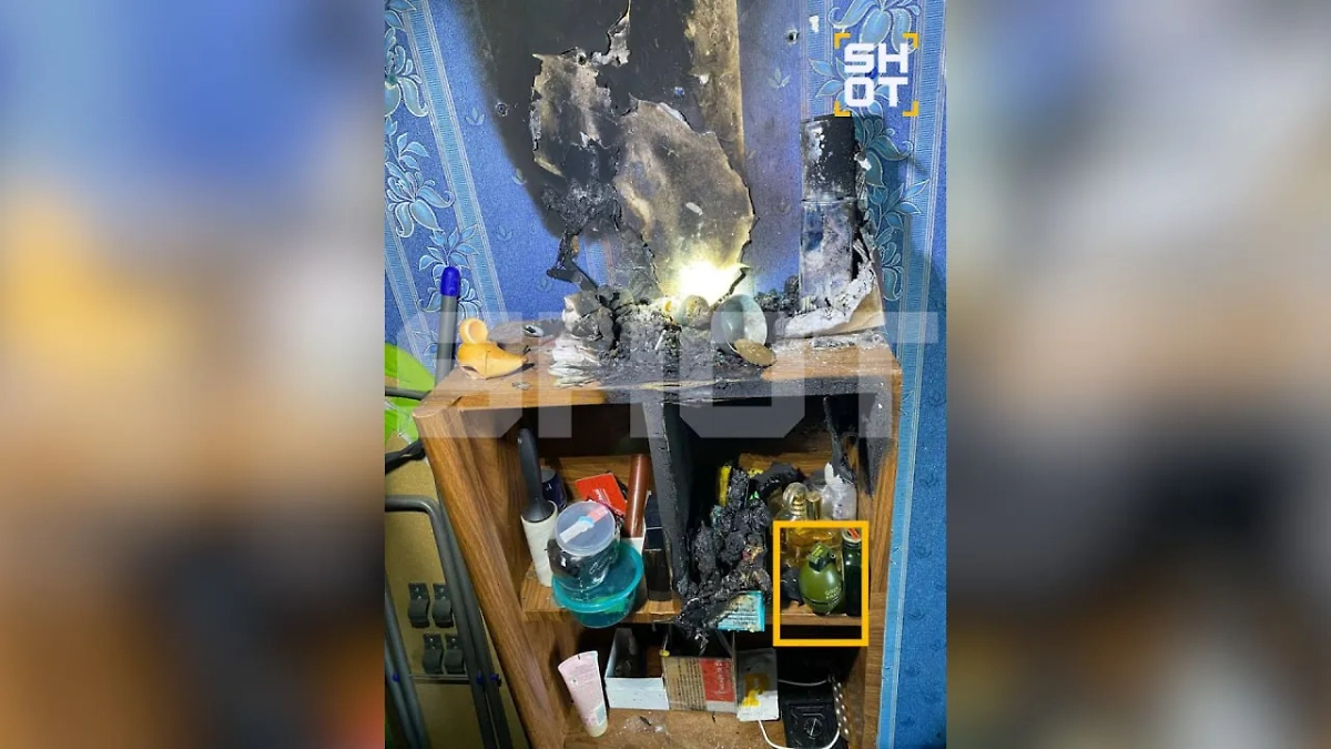 Последствия взрыва при заправке зажигалки в форме гранаты в Москве. Фото © SHOT