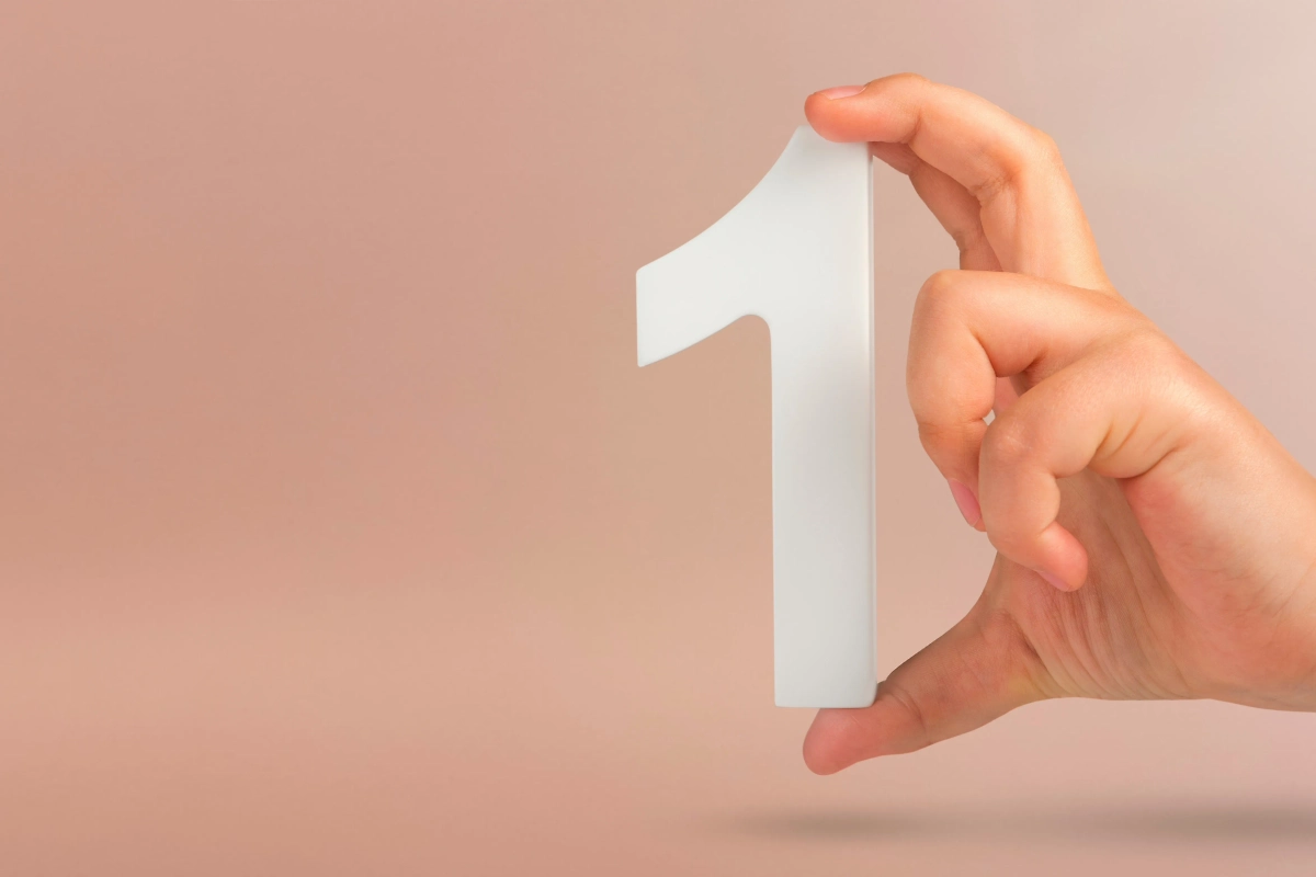 Число 1 с точки зрения нумерологии очень благоприятно для долгожительства. Фото © Shutterstock / FOTODOM / SERSOLL