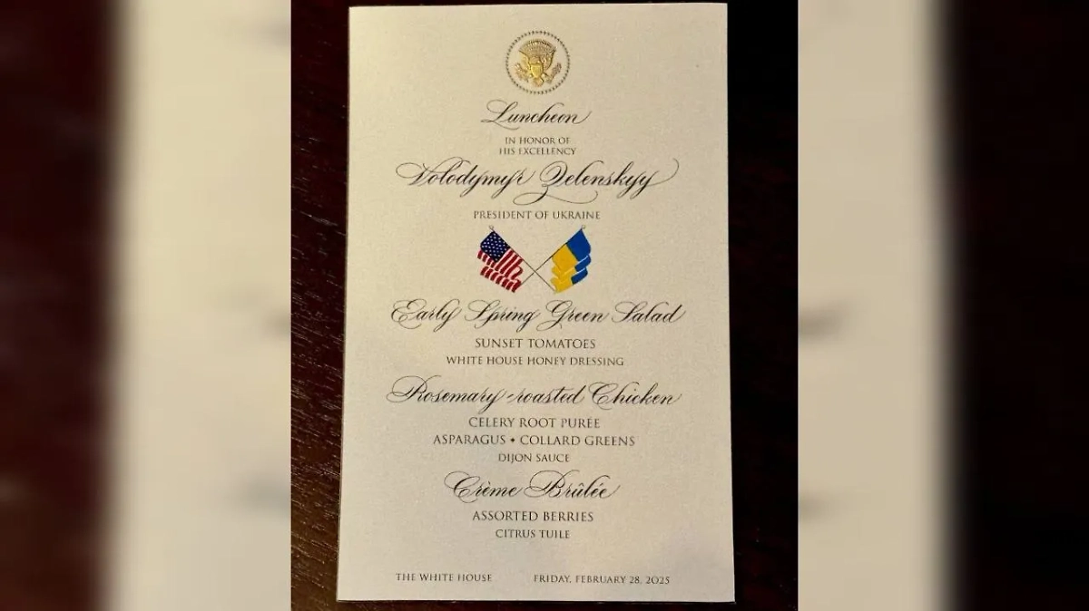 Меню ужина. Фото © Скабеева