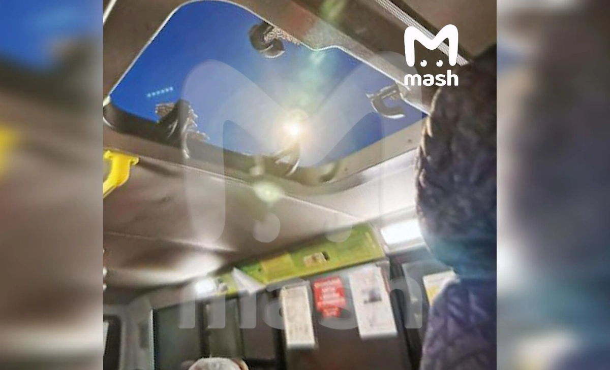 Дрон взорвался возле маршрутки в Подмосковье. Фото © Telegram / Mash