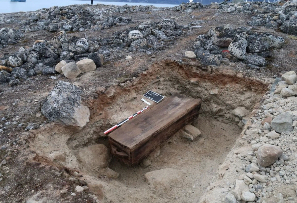 В Норвегии нашли древние могилы китобоев. Фото © niku.no, Лизе Локту/Губернатор Шпицбергена.