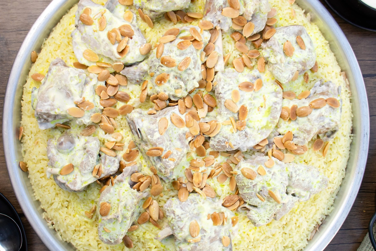 Вариант египетского мансафа. Фото © Wikipedia 