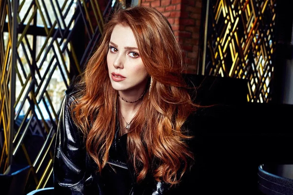 Актриса Эльчин Сангу. Фото © Kinopisk