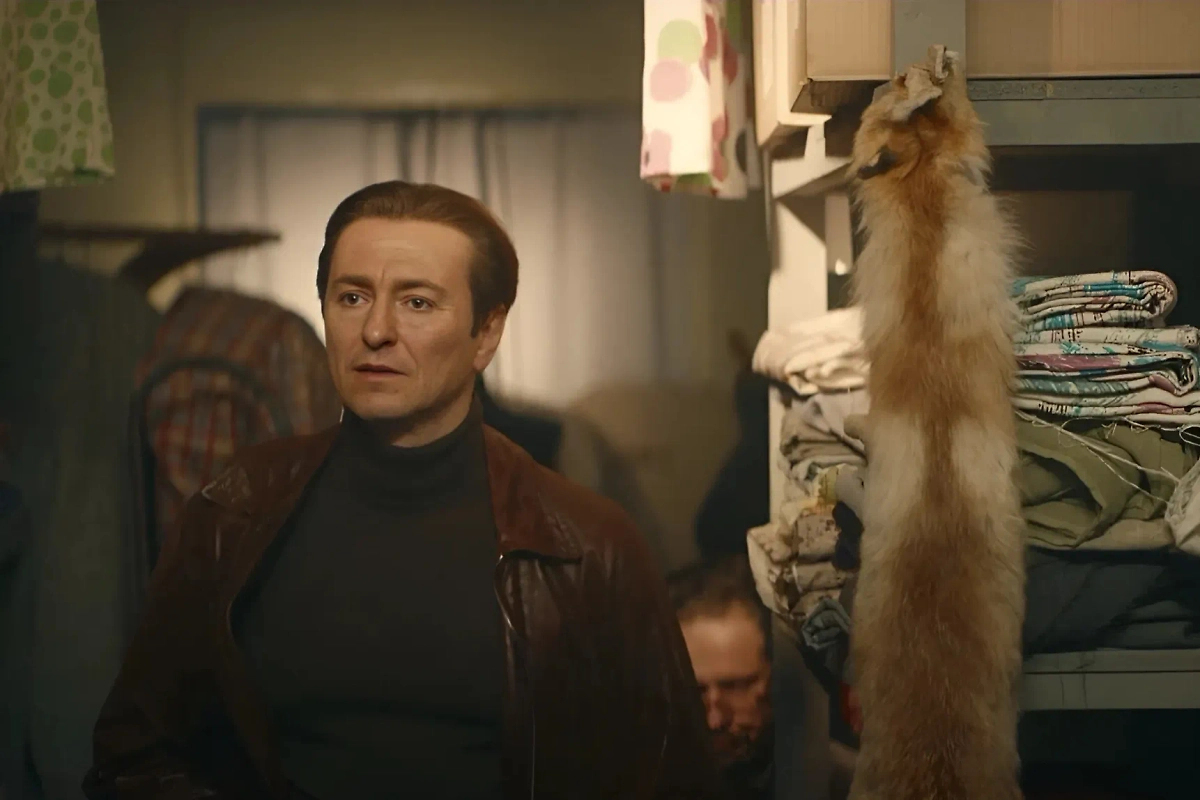 «Бизон» — советский стиль и преступление. Фото © «Бизон: Дело манекенщицы», режиссёр Сергей Чекалов, сценаристы Всеволод Бенигсен, Владлен Максимов и др. / Kinopоisk